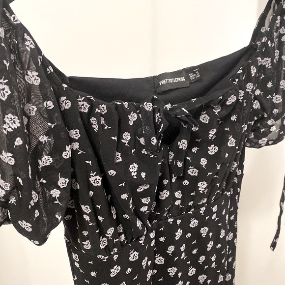 Pretty Little Thing Dress | size 4 - Picture 2 of 2